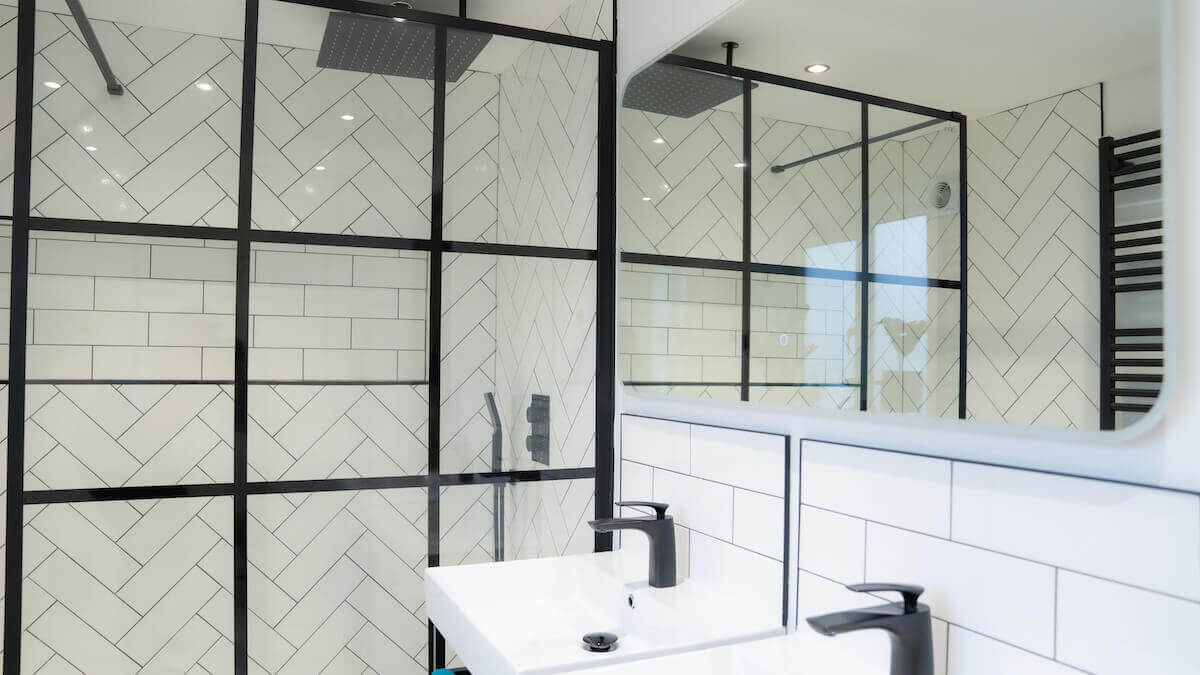 11 Bathroom Adaptations for the Elderly and Disabled | Lacey Plumbing ...